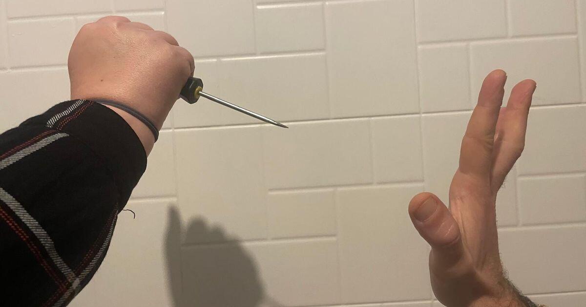 Arrestata nel Siracusano per aver ucciso il marito con un cacciavite - 