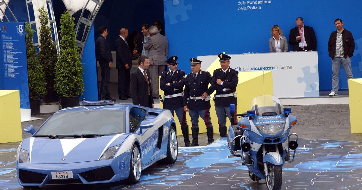 L'auto leggendaria che veste la divisa della polizia - 