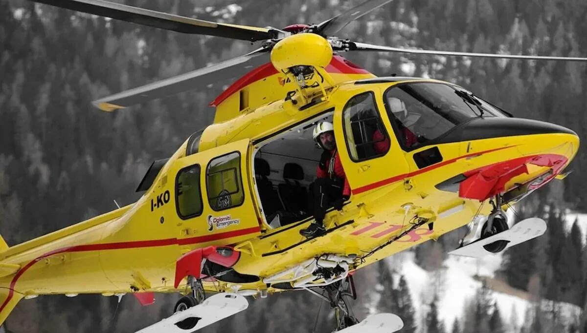 Colpito da un malore durante la discesa: turista 87enne muore sulla pista da sci - 