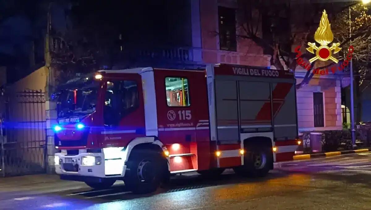 Fuga di monossido di carbonio in una palazzina a Romans d'Isonzo: evacuati i residenti, 3 intossicati - 