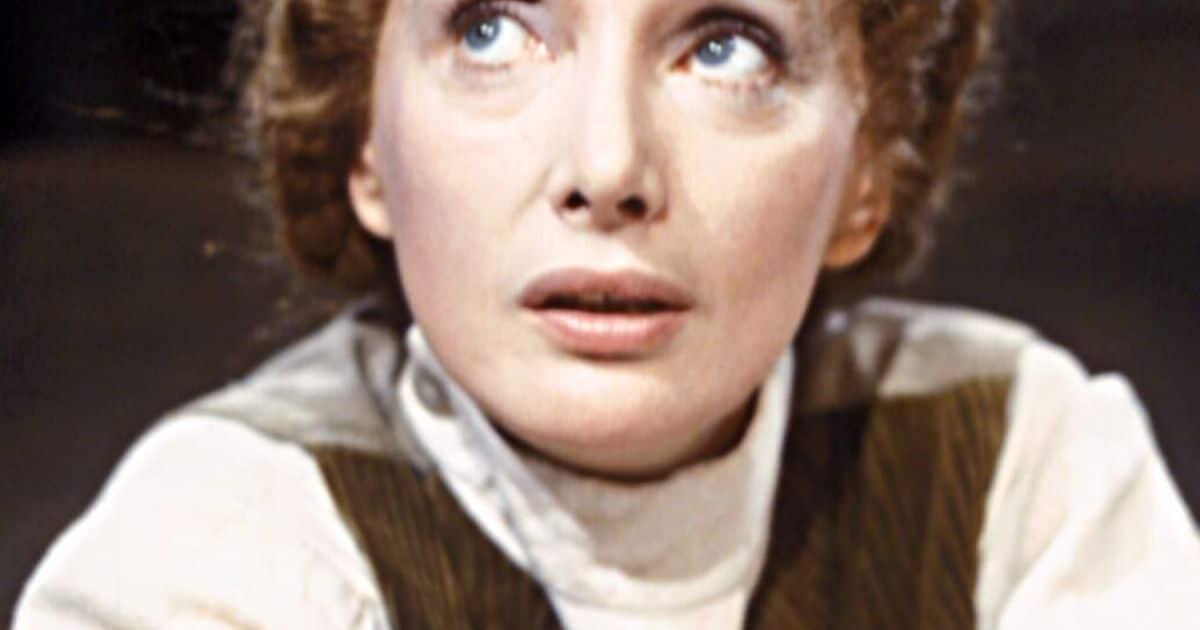 La senatrice Liliana Segre ricorda Anna Kuliscioff nel centenario della morte: inaugurata mostra a Milano - 