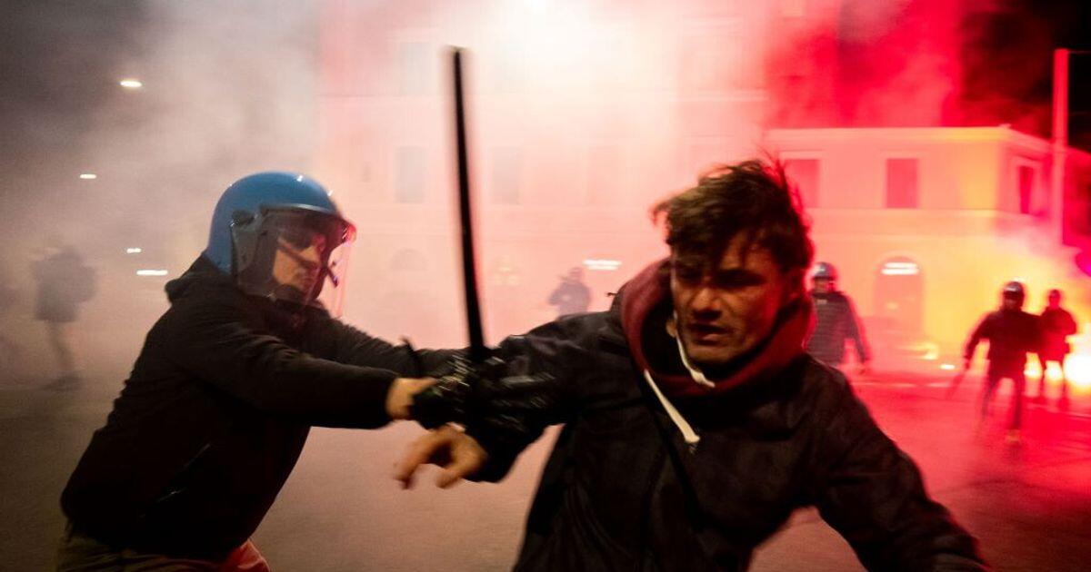 Scontri a Roma per Ramy: individuate 30 persone vicine agli ambienti anarchici - 