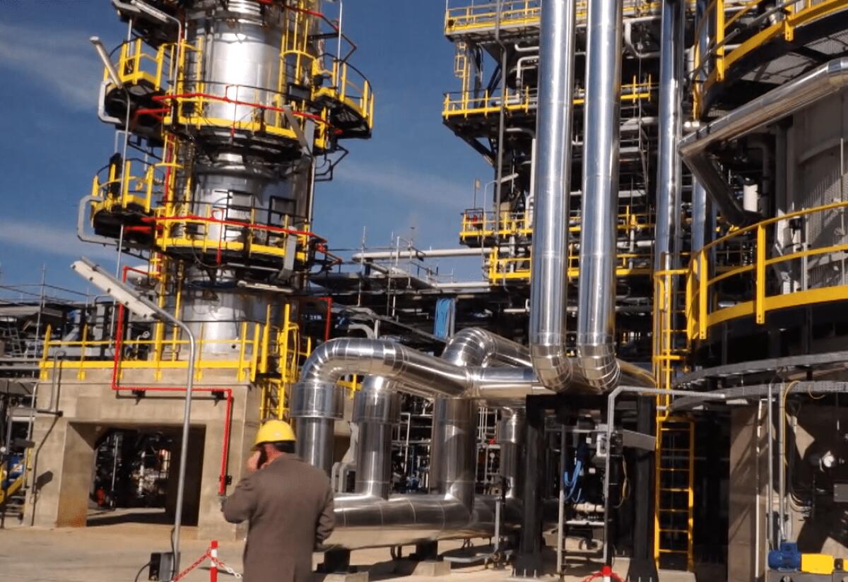 Enilive a Gela: produzione di Saf per l'aviazione sostenibile - 