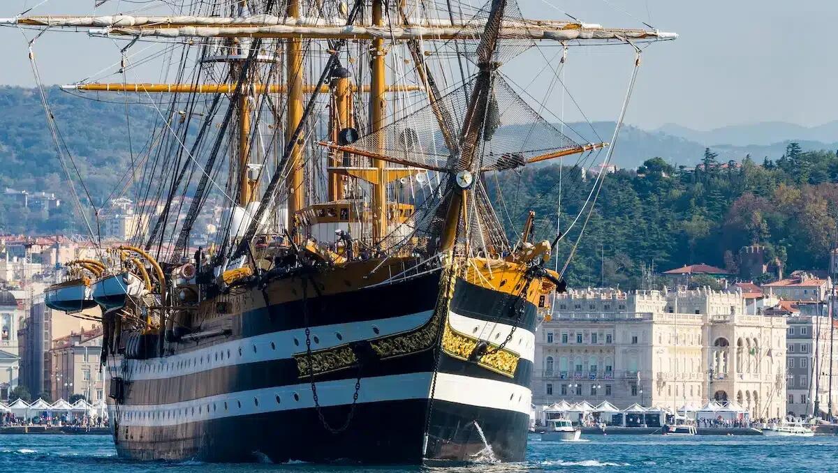 Amerigo Vespucci a Trieste: il ritorno della “nave più bella del mondo” -