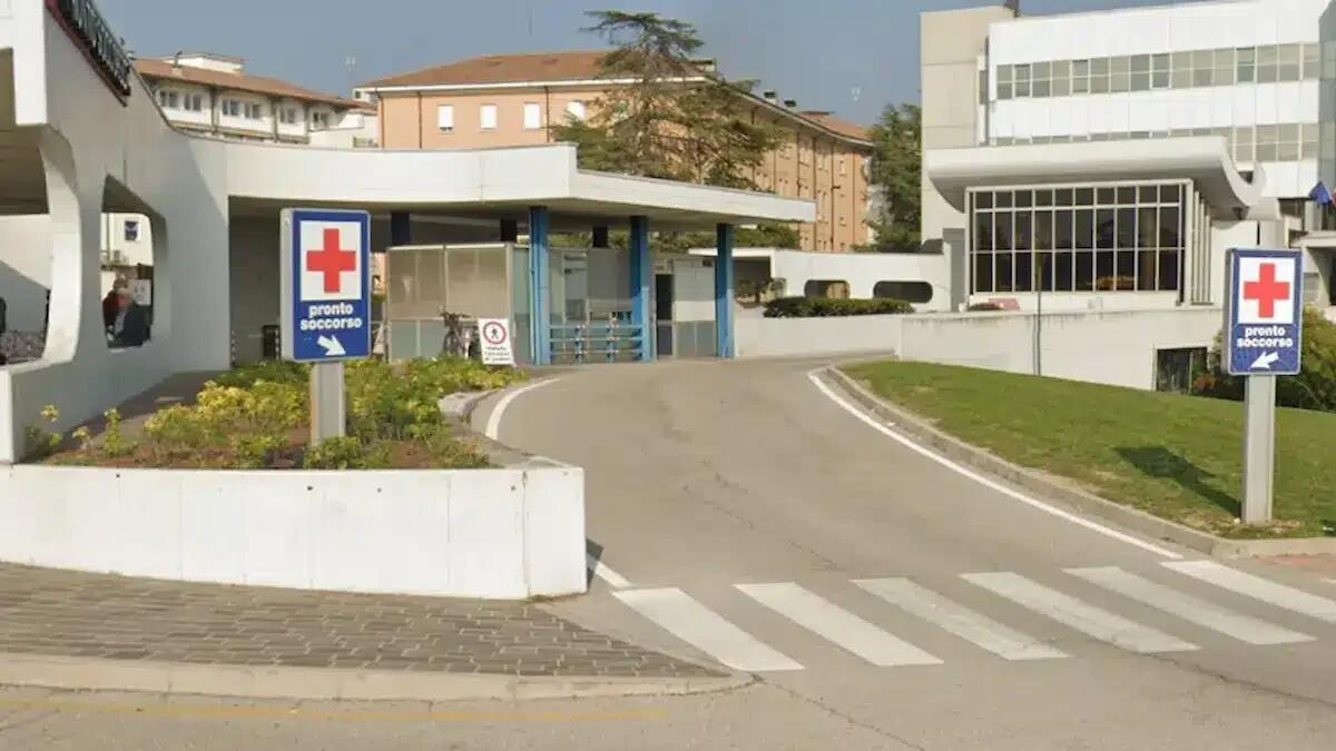 Maxi furto da milioni di euro all'ospedale di Treviso: sei dipendenti indagati per sottrazione di farmaci - 