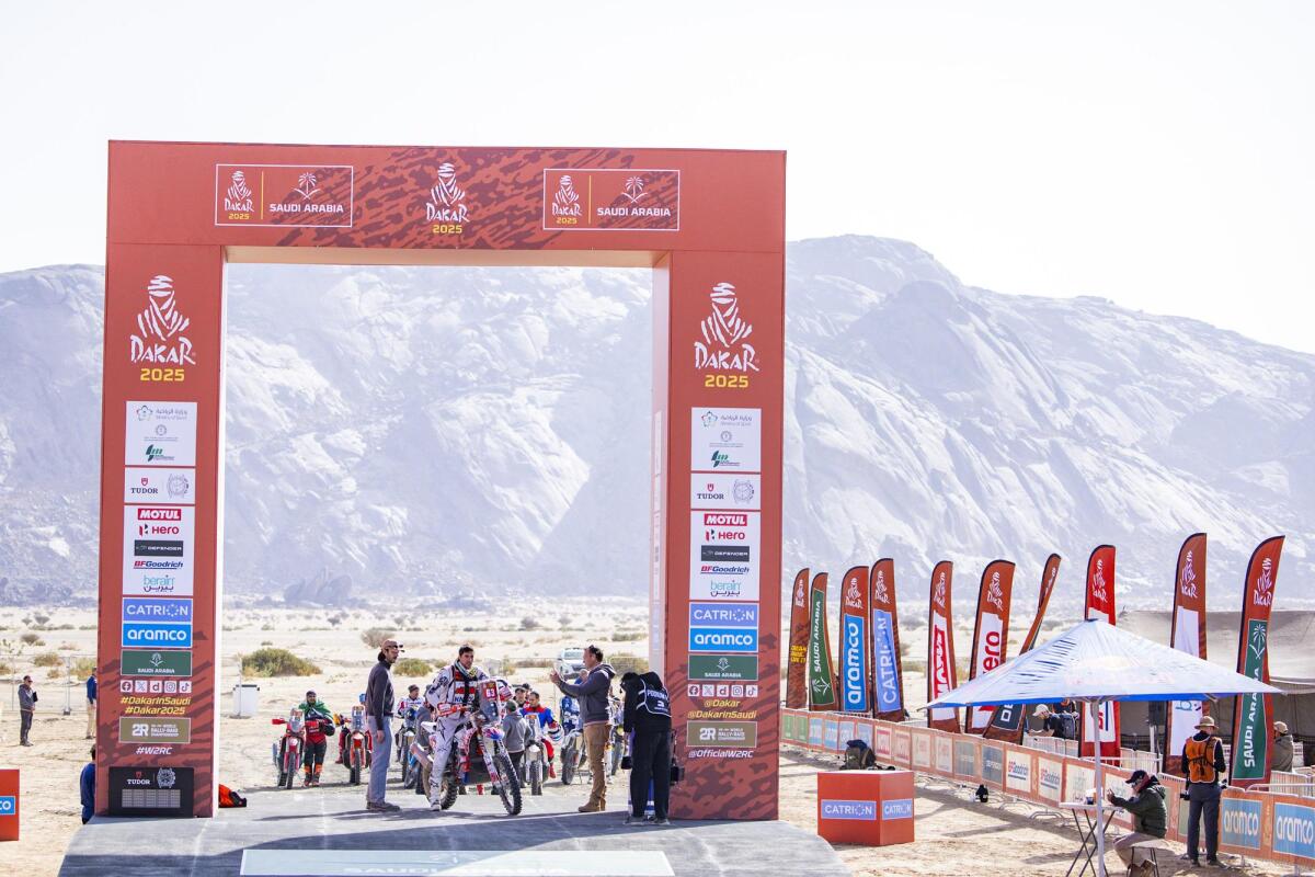 Dakar 2025: la sfida di Iader Giraldi tra velocità e responsabilità - 