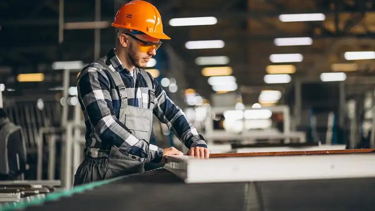 Le PMI Italiane: tra sfide e necessità di efficienza - 