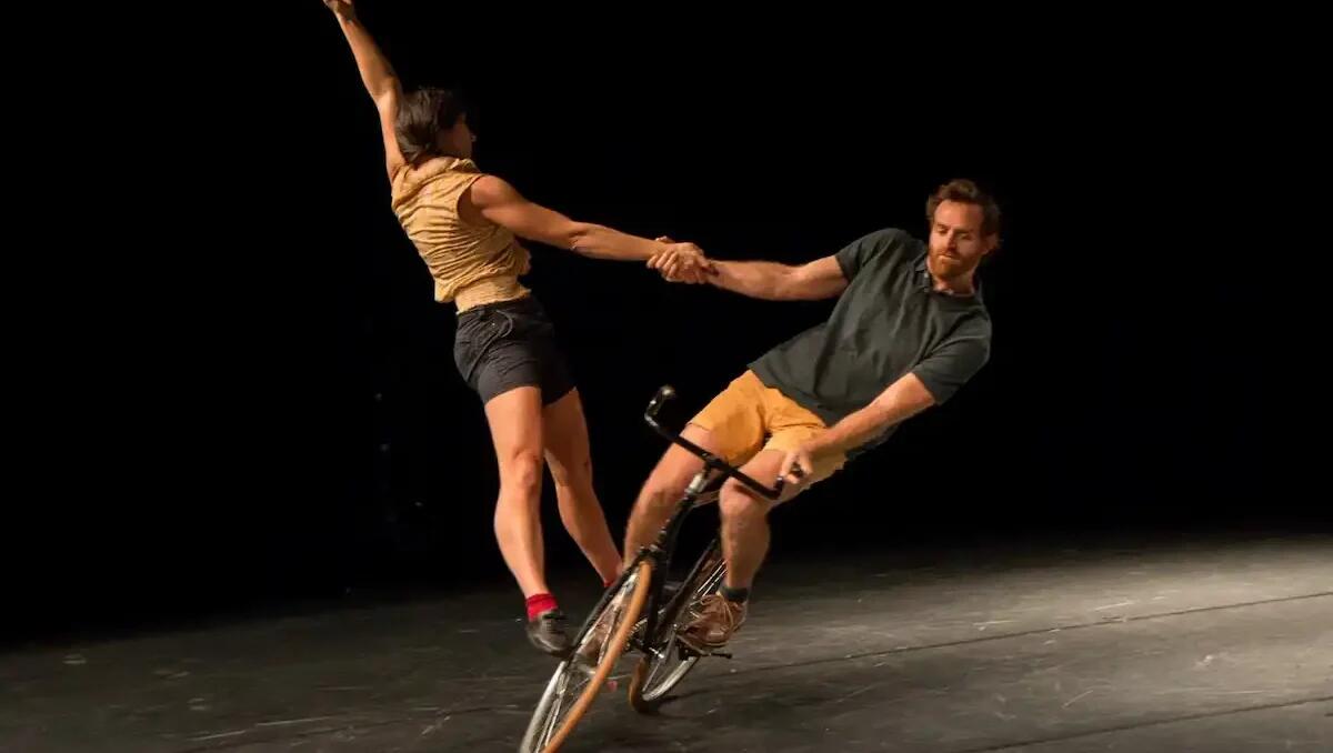 "Fila a Teatro": la rassegna riprende con "BOA, un salvagente per la felicità" al Teatro Miotto - 