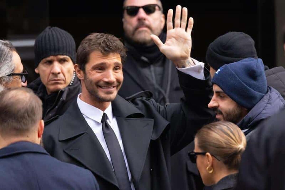 Stefano De Martino: il fenomeno mediatico che piace a tutti - 