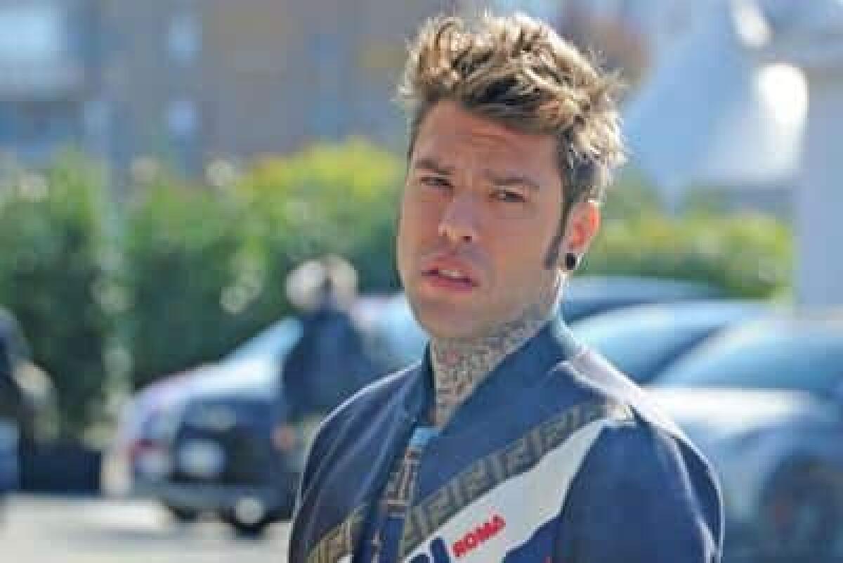 Fedez potrebbe dedicare 'Bella Stronza' a Chiara Ferragni a Sanremo - 