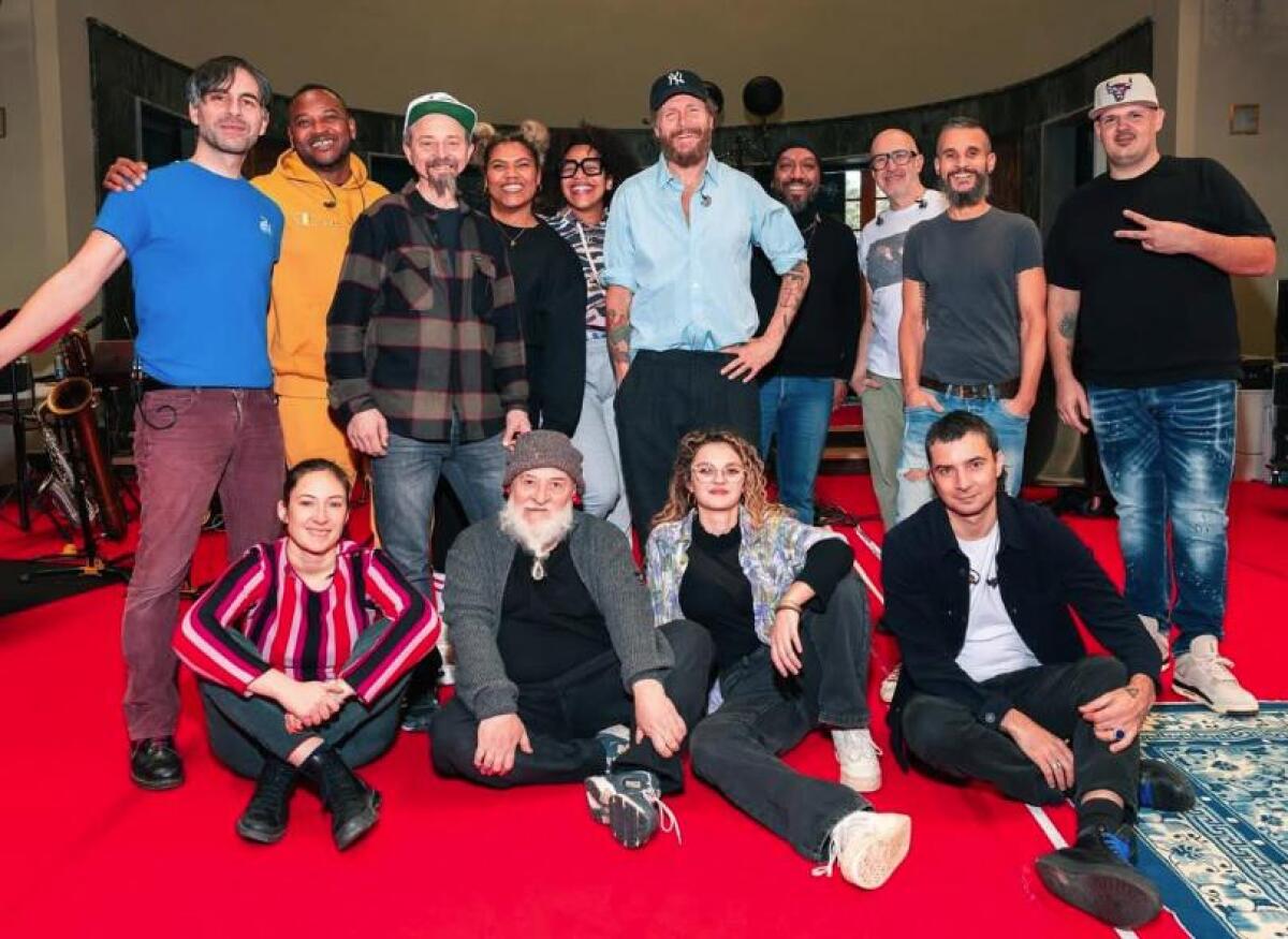 Jovanotti presenta la band del PalaJova Tour: "Fantastica, vi faremo impazzire" - 
