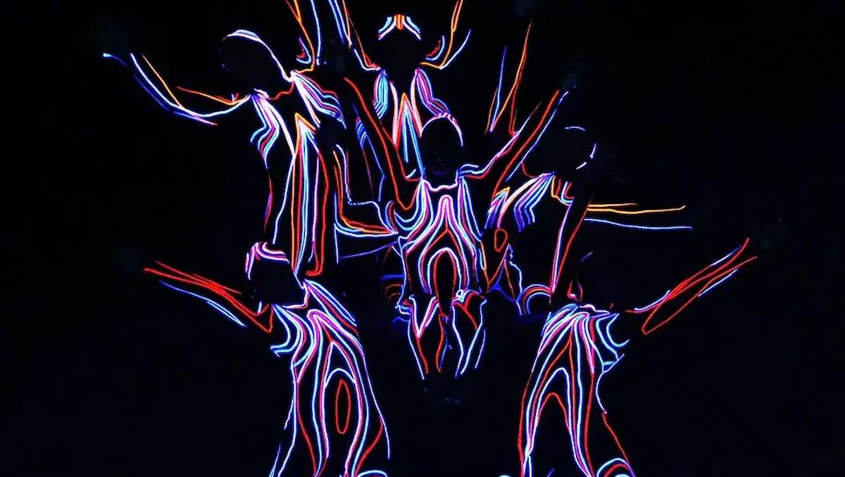 "Cosmos": la danza spaziale dell’eVolution dance theater al Teatro Pasolini di Casarsa - 