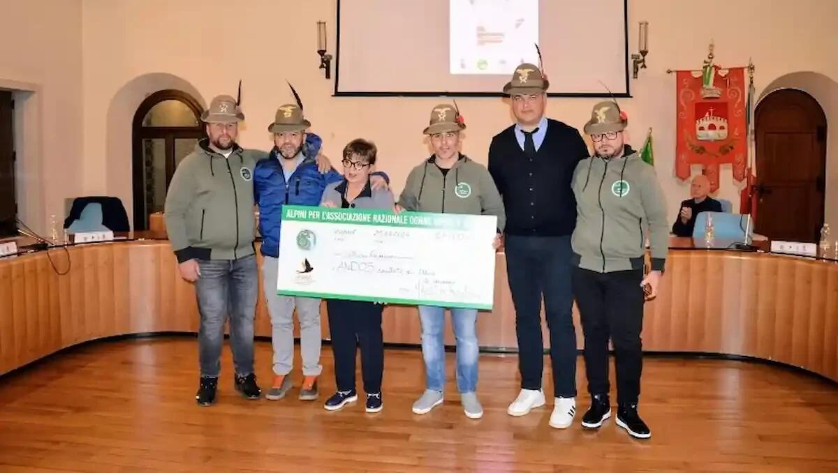 Alpini e Despar raccolgono 7.000 euro per le donne vittime di violenza a Udine - 