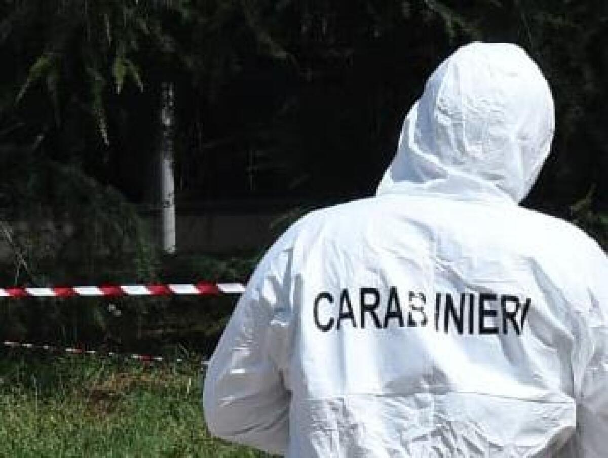 Cadavere trovato in Fiat Punto bruciata a Colle San Magno: possibile scomparsa risolta - 