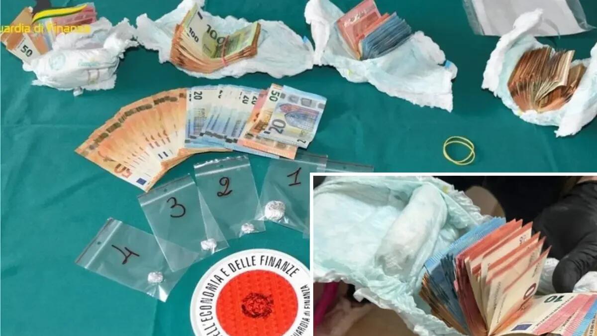 Spacciatore nascondeva cocaina negli ovetti di cioccolata e contanti nei pannolini della nipote -