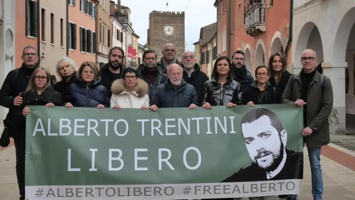 Arrestato in Venezuela, da mesi nessuna notizia: Venezia chiede la liberazione di Alberto Trentini - 