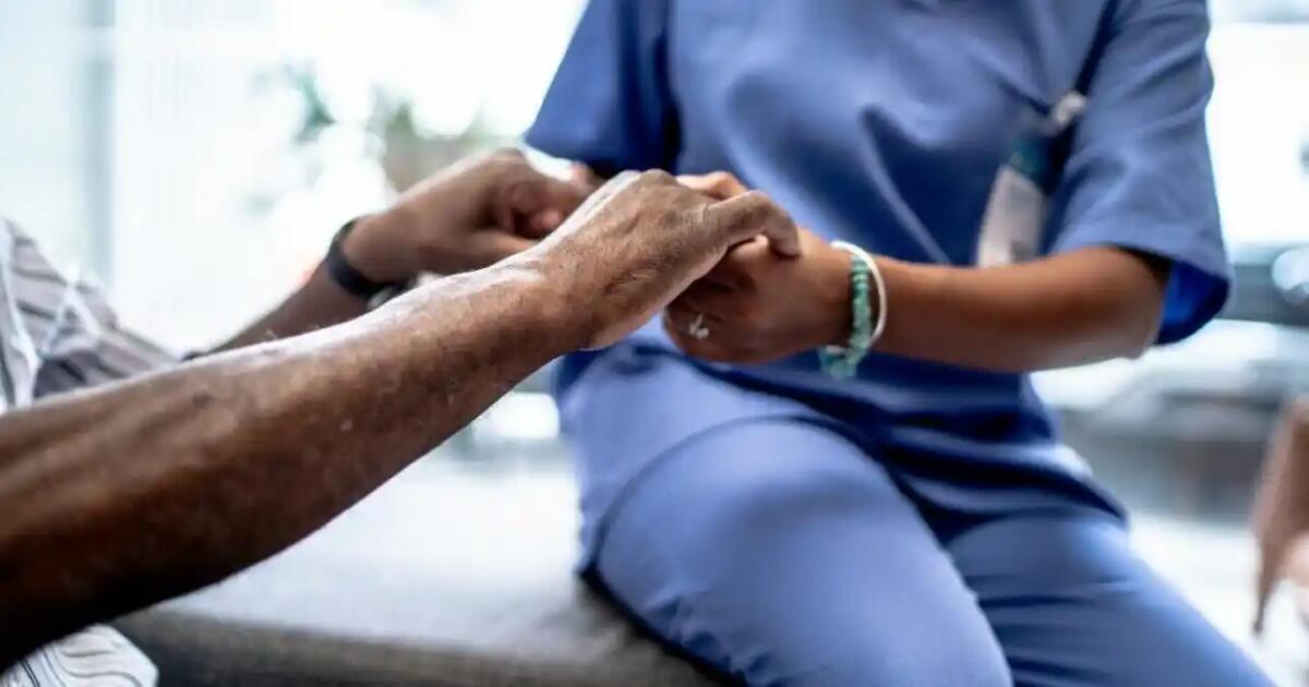 Notte di terrore in casa di cura: 24enne picchia un’OSS, poi un carabiniere e una guardia giurata - 