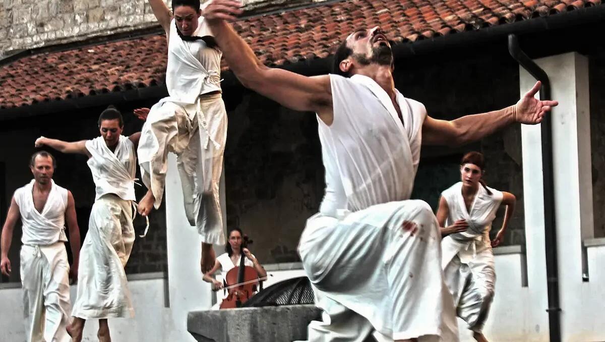 Teatro Maurensig: una serata di danza contemporanea con Ivona, Bellanda e Arearea - 