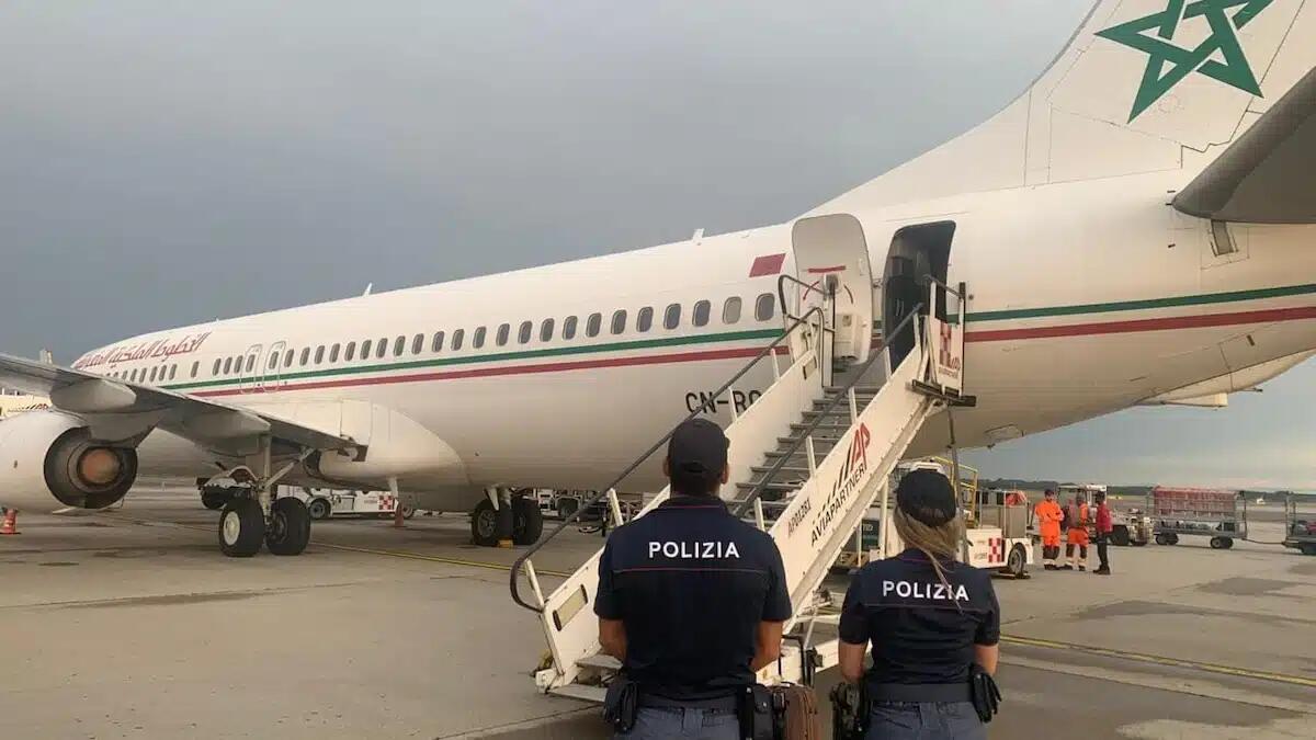 Immigrazione irregolare: espulsi due cittadini stranieri dal territorio nazionale, uno è pregiudicato - 