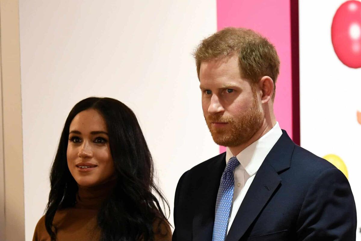 Harry e Meghan accolgono sfollati mentre la California brucia - 