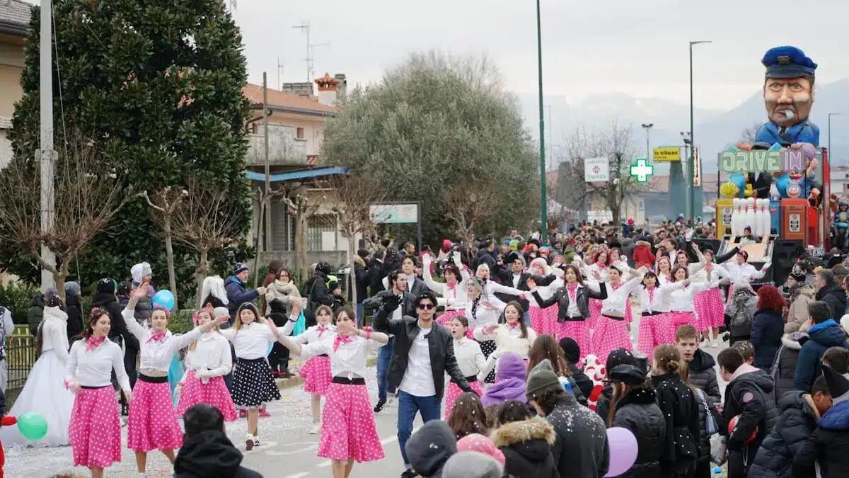 Carnevali di Marca, tre sfilate nel weekend: appuntamenti a Nervesa, Pieve del Grappa e Bibano -