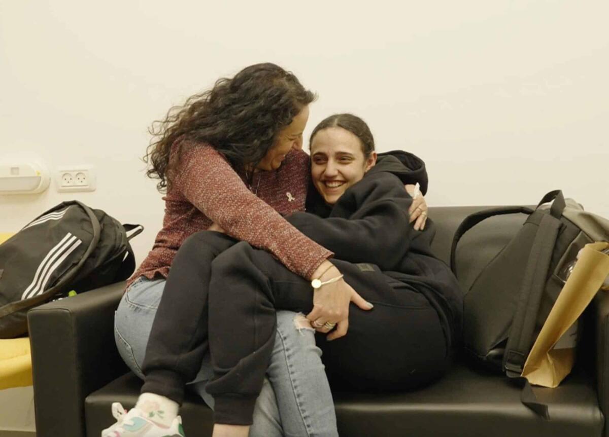 Romi Gonen, ostaggio liberata: 'C'è vita dopo la morte' - 