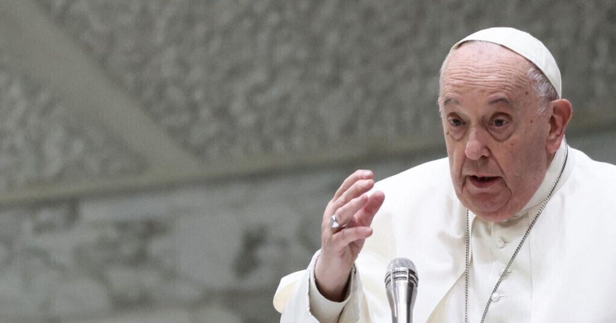 Papa Francesco: 'Battesimo nella Cappella Sistina, i bambini al centro' - 