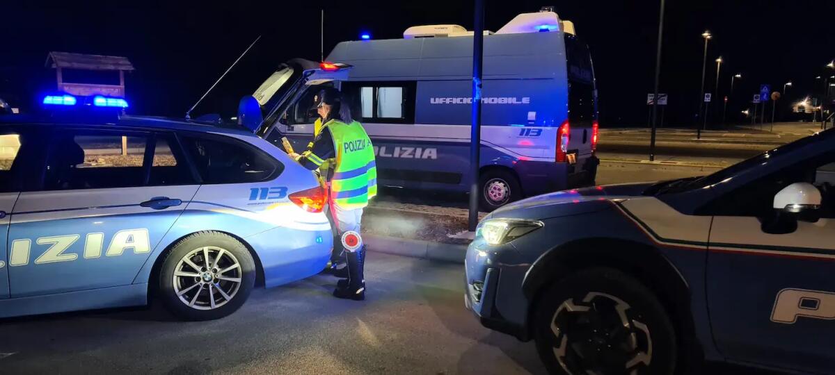 Alcol e droghe alla guida, maxi controllo notturno della Polizia di Udine: ecco l'esito - 
