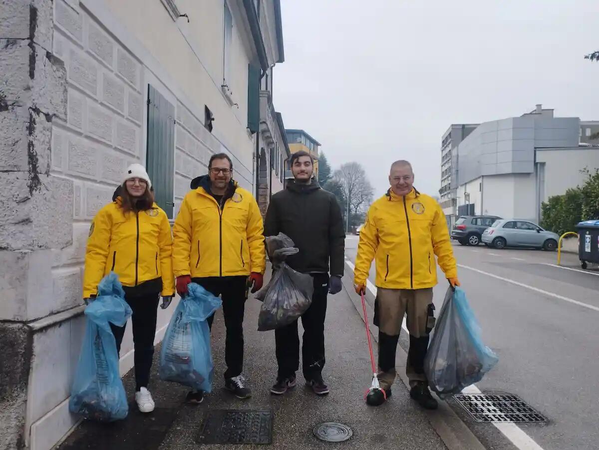 I Ministri Volontari di Scientology: al servizio della comunità con interventi di pulizia nel 2025 - 