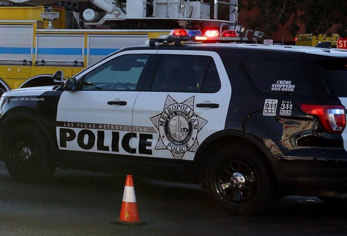 Cybertruck Tesla esplode vicino a Trump hotel di Las Vegas, un morto e 7 feriti - 