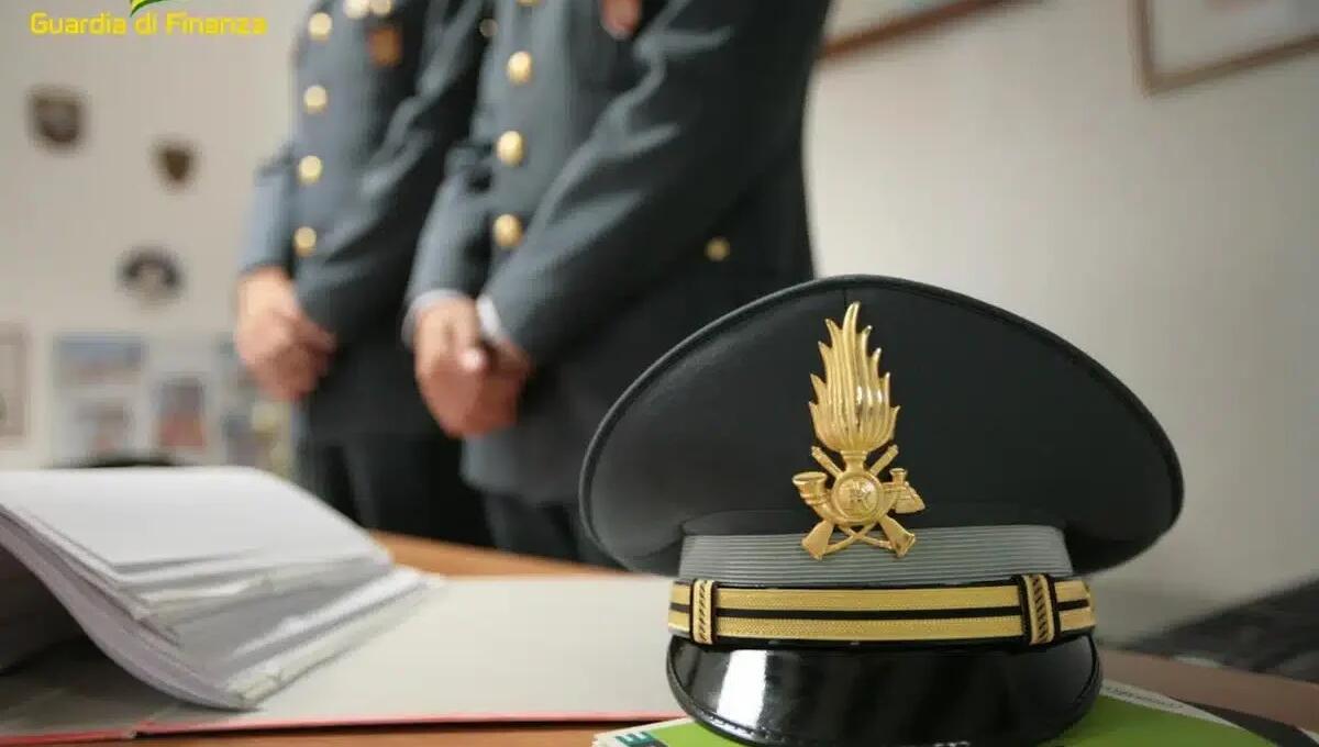 Scoperti 5 lavoratori in nero e irregolarità in vari stand di "Extracon": sospesa un'attività, maxi sanzioni - 