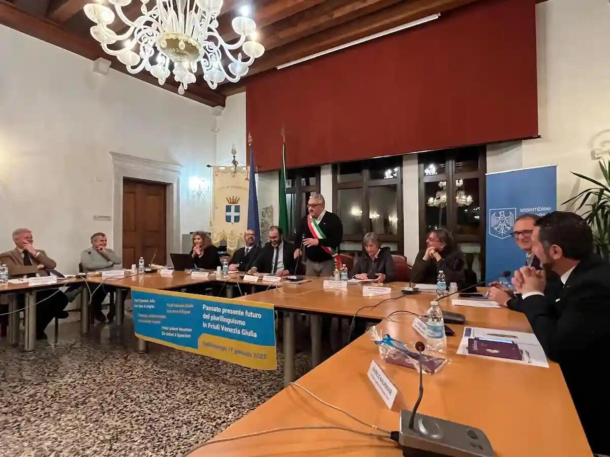 Nasce il Patto di Spilimbergo per unire le tre lingue locali friulano, sloveno e tedesco -