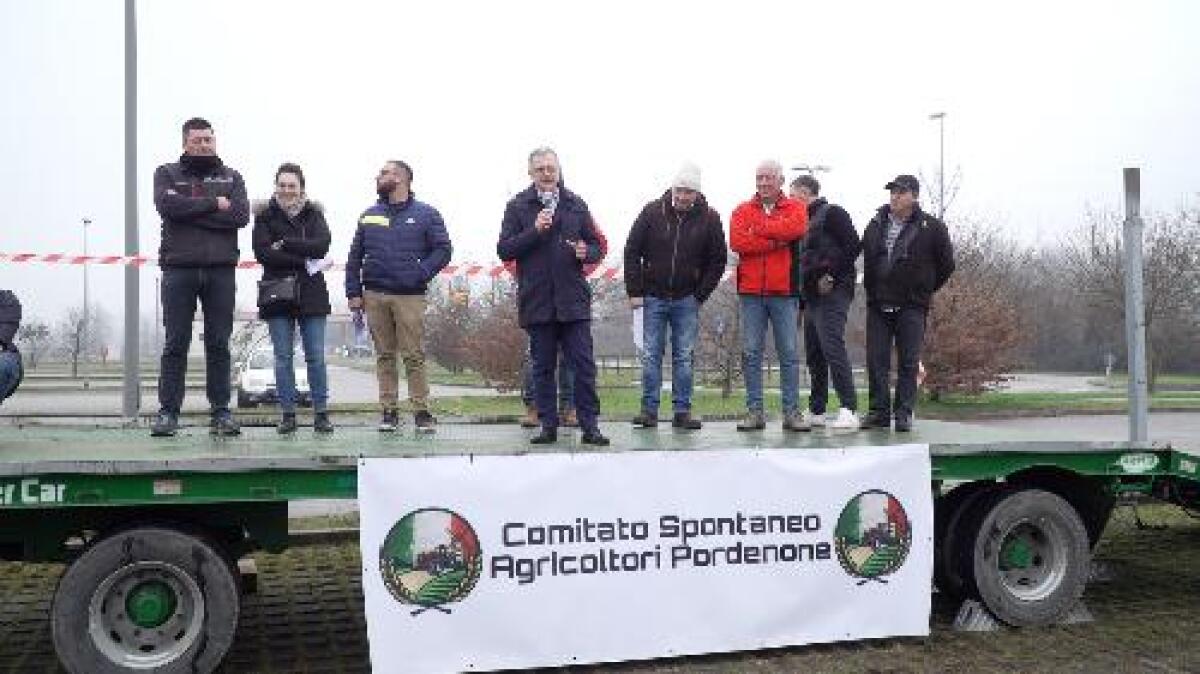 Proteste agricoltori a Pordenone: Regione stanziati 250 milioni, azioni a livello europeo - 
