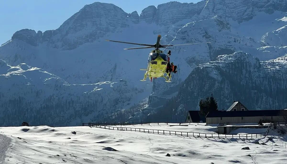 Scivola in alta quota e precipita per 5 metri in un canale: ferito escursionista 23enne - 