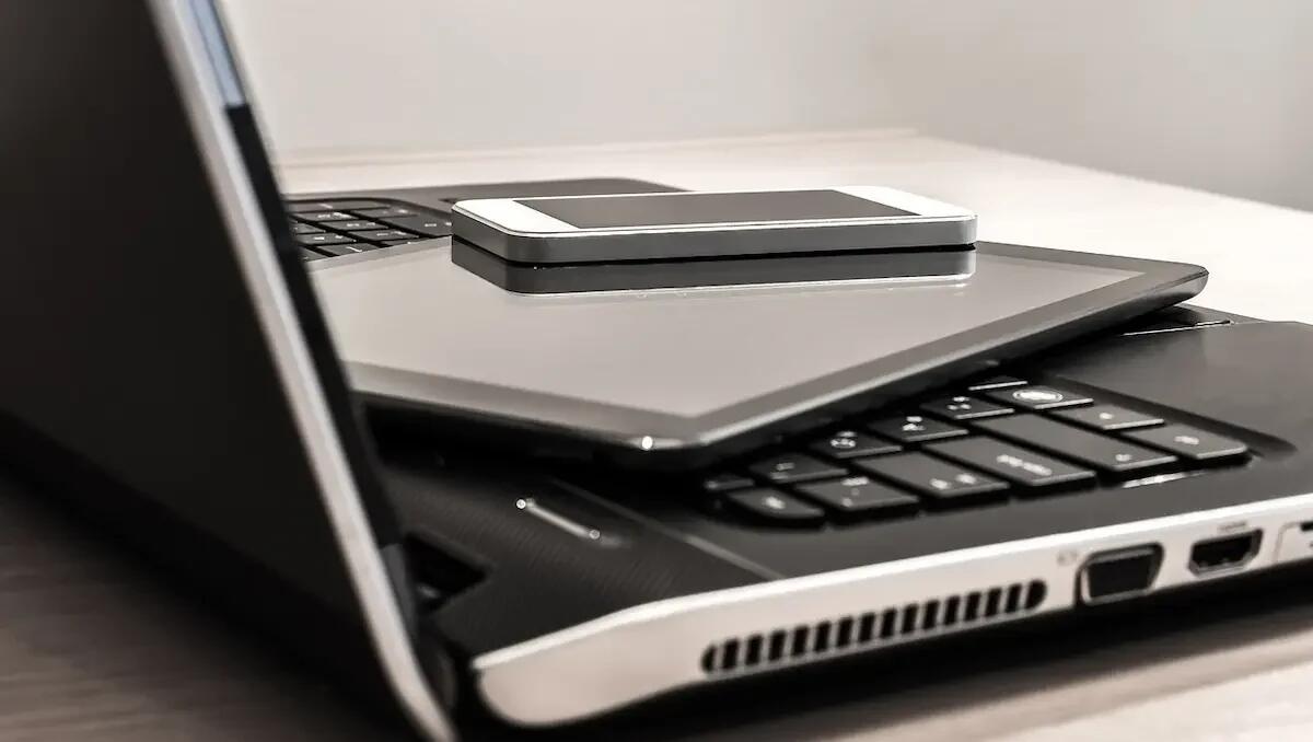 Trasformazione digitale in azienda: come cambiano le attività con le tecnologie mobili - 