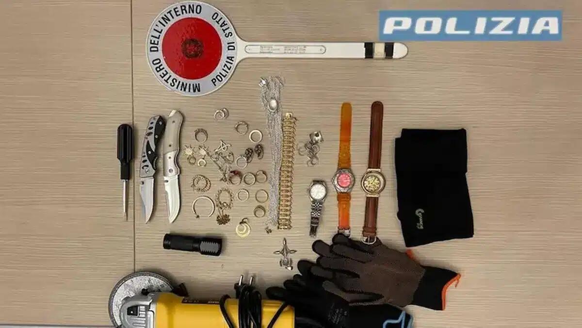 Blitz della Polizia nel covo dei ladri: sgominata banda specializzata in furti in casa, 2 arresti e 2 denunce - 