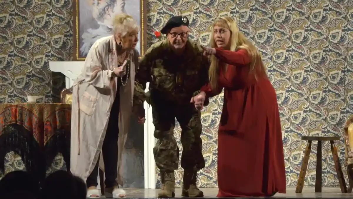 "No' Xe Successo Gnente" in scena al Magazzino 26 di Trieste: una commedia brillante - 