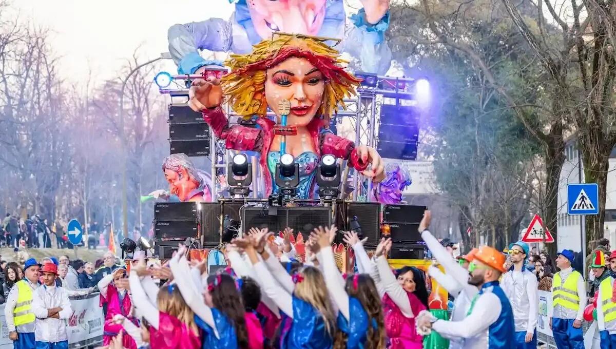 Carnevale di Treviso, tre giorni di festa per grandi e piccoli: il corteo di martedì grasso sarà l'evento clou -