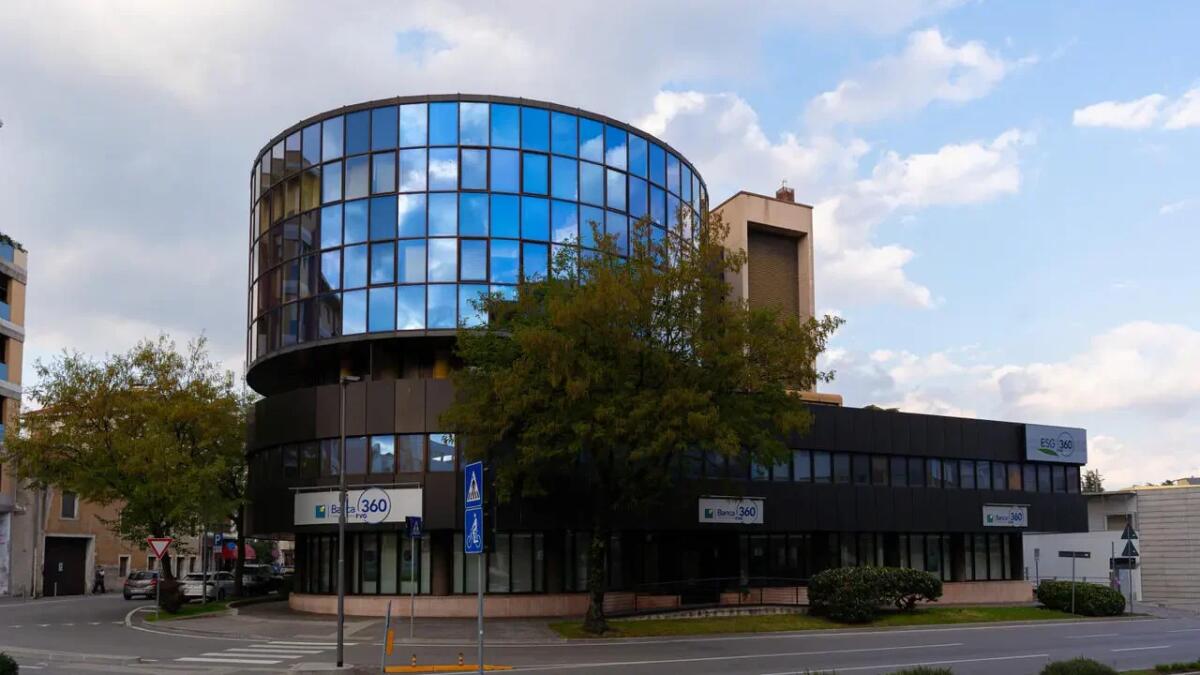 Banca 360 Fvg premia i propri dipendenti e "regala" loro 1,5 milioni di euro - 