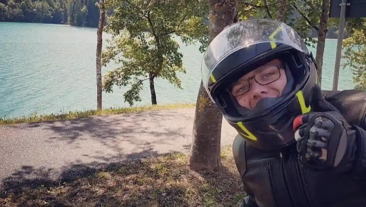 Colto da malore nel bagno di casa, genitori lo trovano privo di sensi: muore Mattia Cagnotto, aveva 34 anni - 