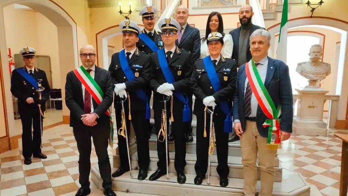 Pordenone, giuramento e investitura dei nuovi ufficiali di Polizia Locale -