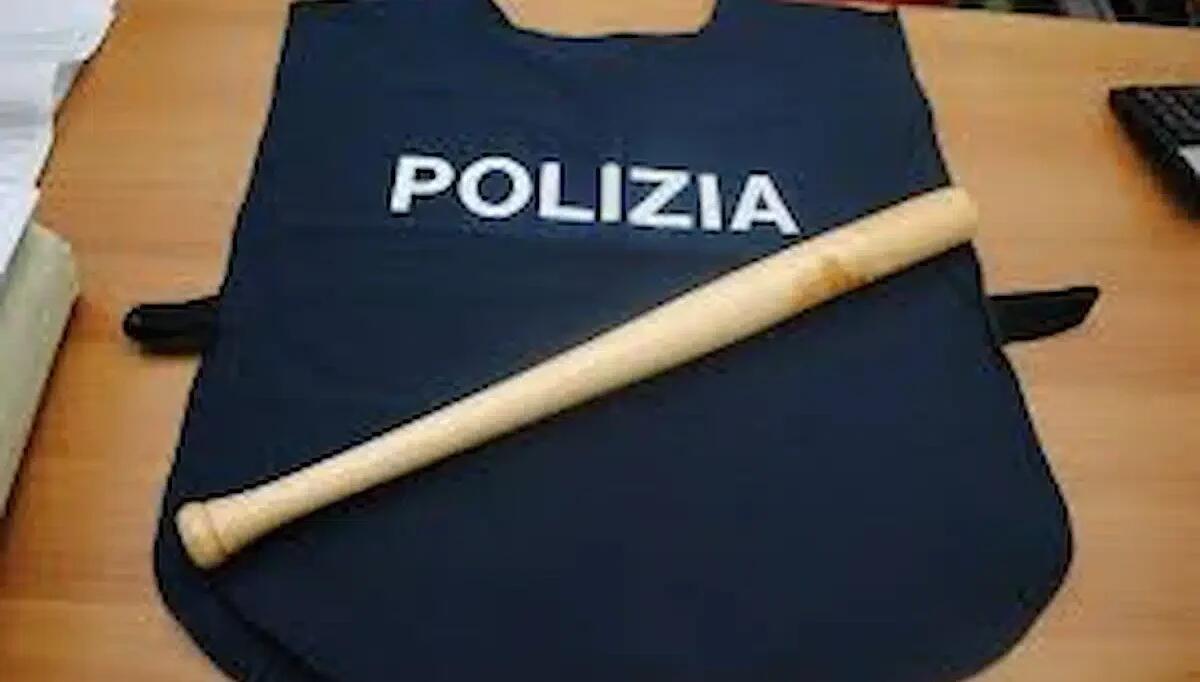 Nascondeva una mazza da baseball in auto: denunciato 29enne algerino - 
