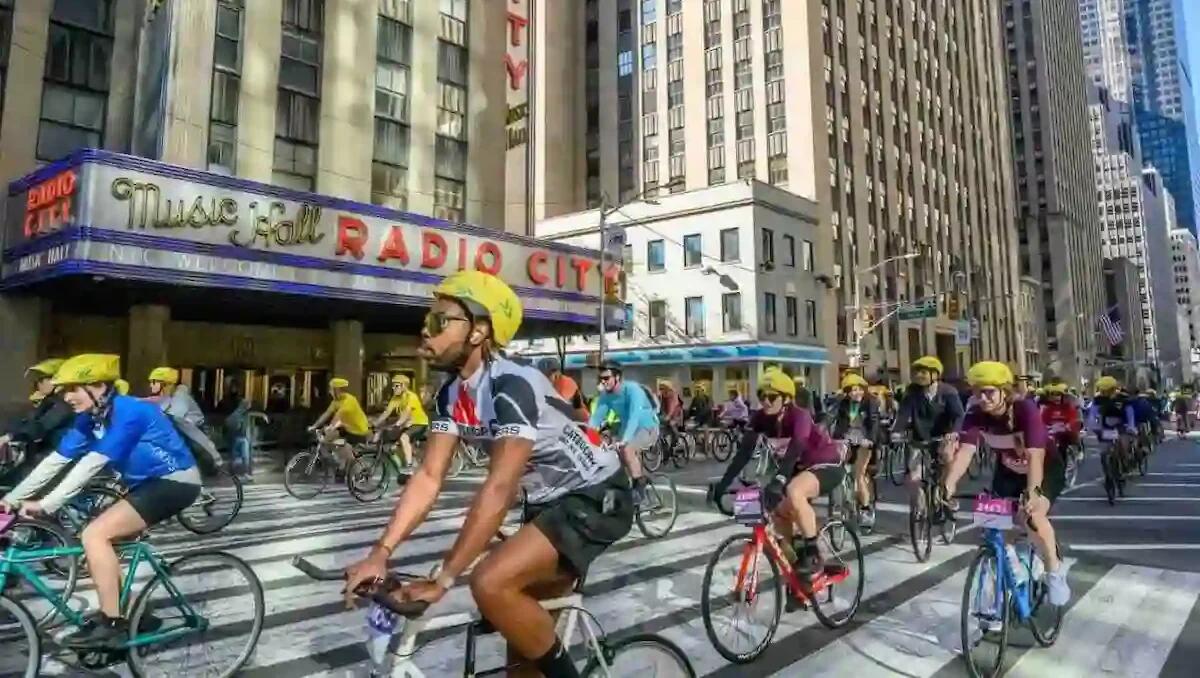 La Sportful Dolomiti Race arriva a New York grazie a Formula Bici - 