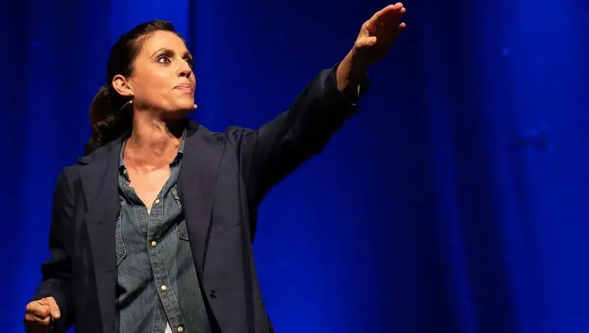 "Dita di Dama": un potente monologo sull’emancipazione femminile al Teatro San Giorgio -