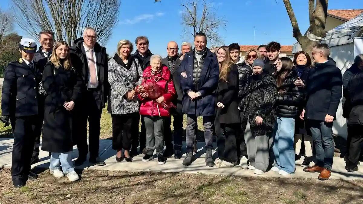 Latisanotta intitola una targa a Giacomo Perosa: un omaggio al cittadino esemplare - 