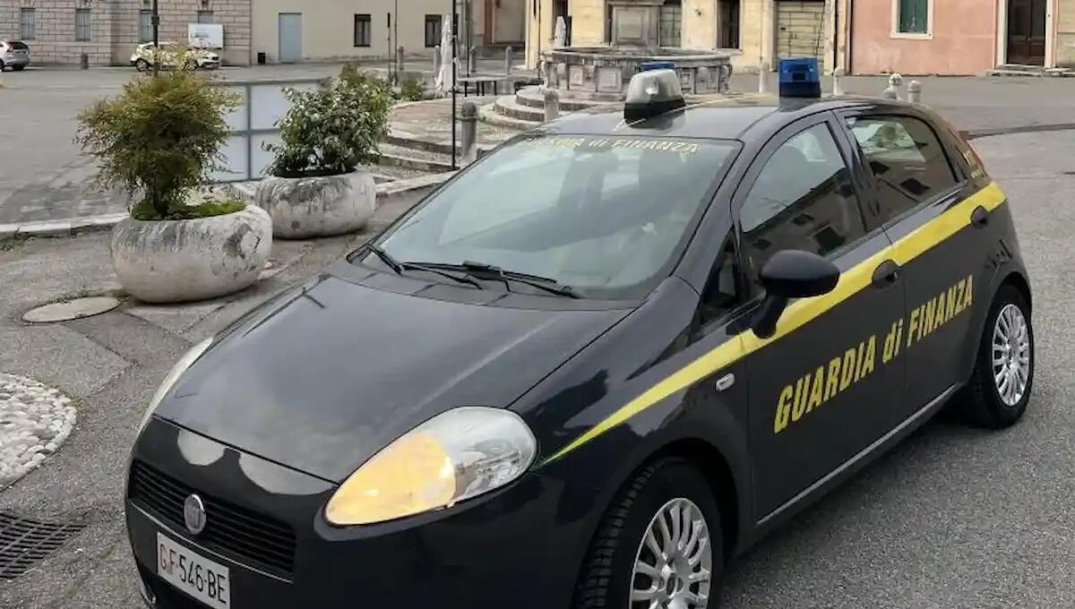 Società di autotrasporti slovena operava in Italia senza pagare le tasse: oltre 7 milioni sottratti al Fisco - 