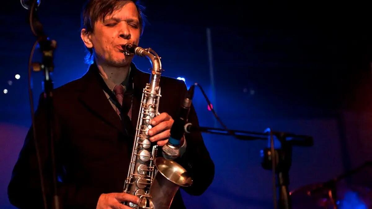 Addio a Bruno Romani, aveva 65 anni: Udine in lutto per la scomparsa di un gigante del jazz -