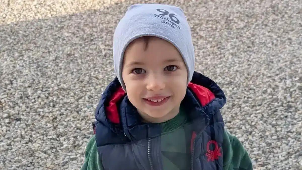 La meningite batterica lo uccide in due giorni: Leonardo Cuccurullo aveva solo due anni - 