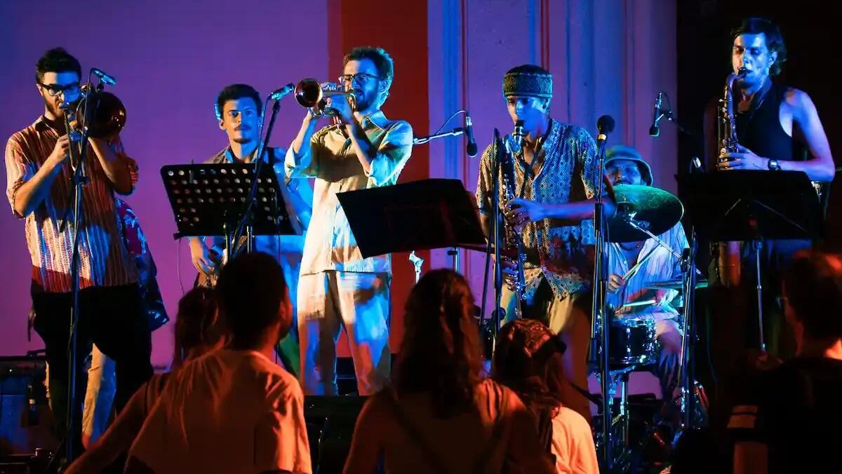 Tega-Tega Afrobič: una festa danzante di afrobeat e funk a Monfalcone - 