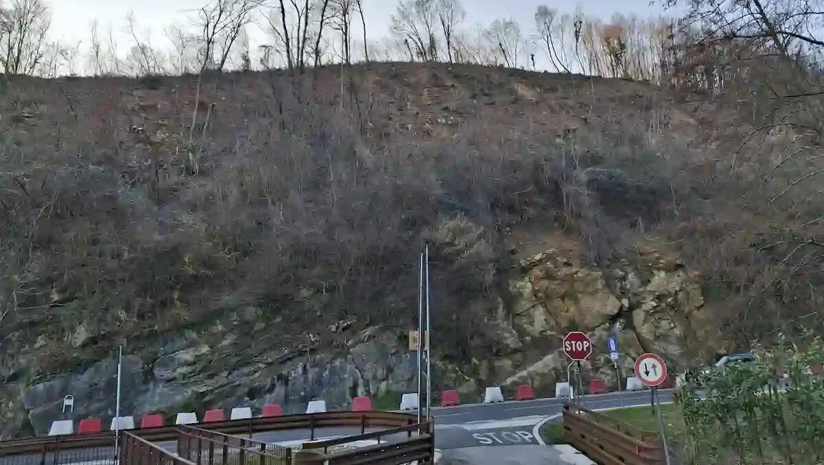 Chiusa la SP 6 "Pradazzi" a Castelcucco per rischio caduta massi, interventi di sicurezza in corso: ecco tutti i dettagli - 